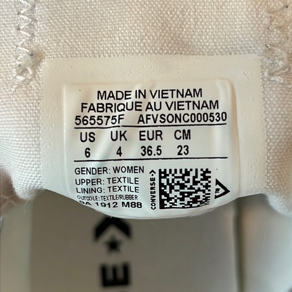 Converse Woman's Unisex Chuck Taylor All Star TieDye Sneakers / Size 6 - Picture 11 of 13